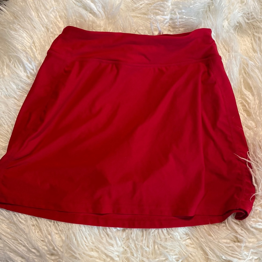 red skort